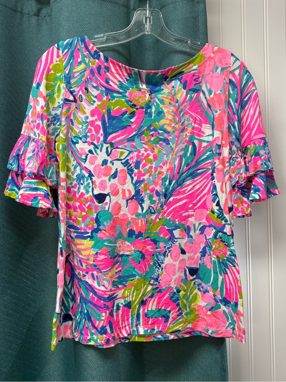 Lilly Pulitzer Ruffle Sleeve Short Sleeve Top Size Small - Picture 3 of 5